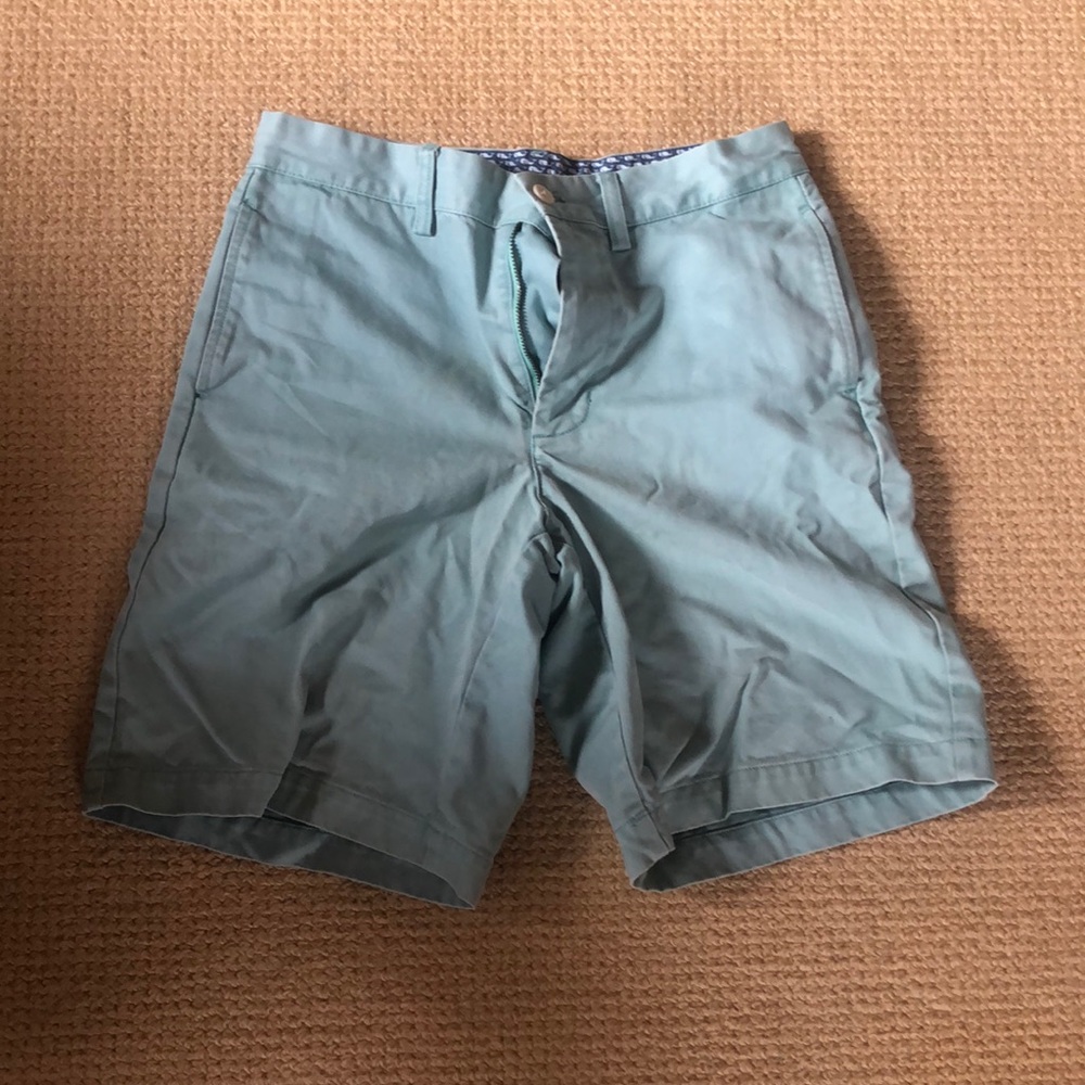 Vineyard Vines boys shorts